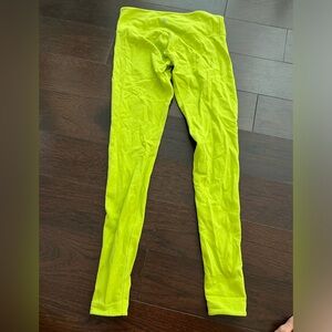 Lululemon reversible leggings size 6